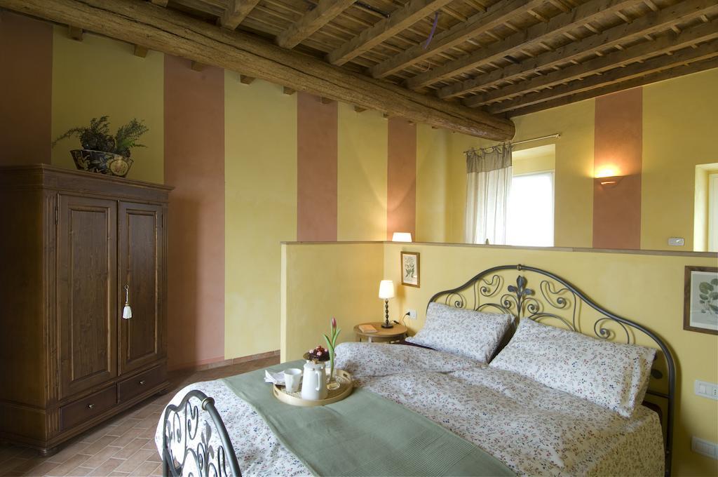 Agriturismo Cascina Maiocca Mediglia Værelse billede