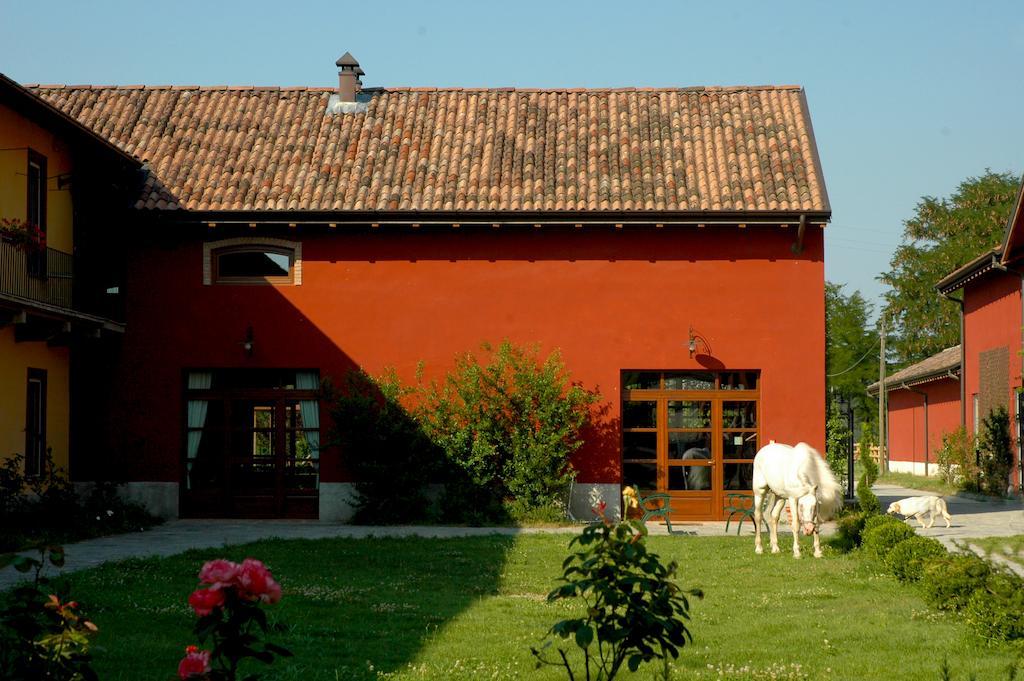 Agriturismo Cascina Maiocca Mediglia Eksteriør billede